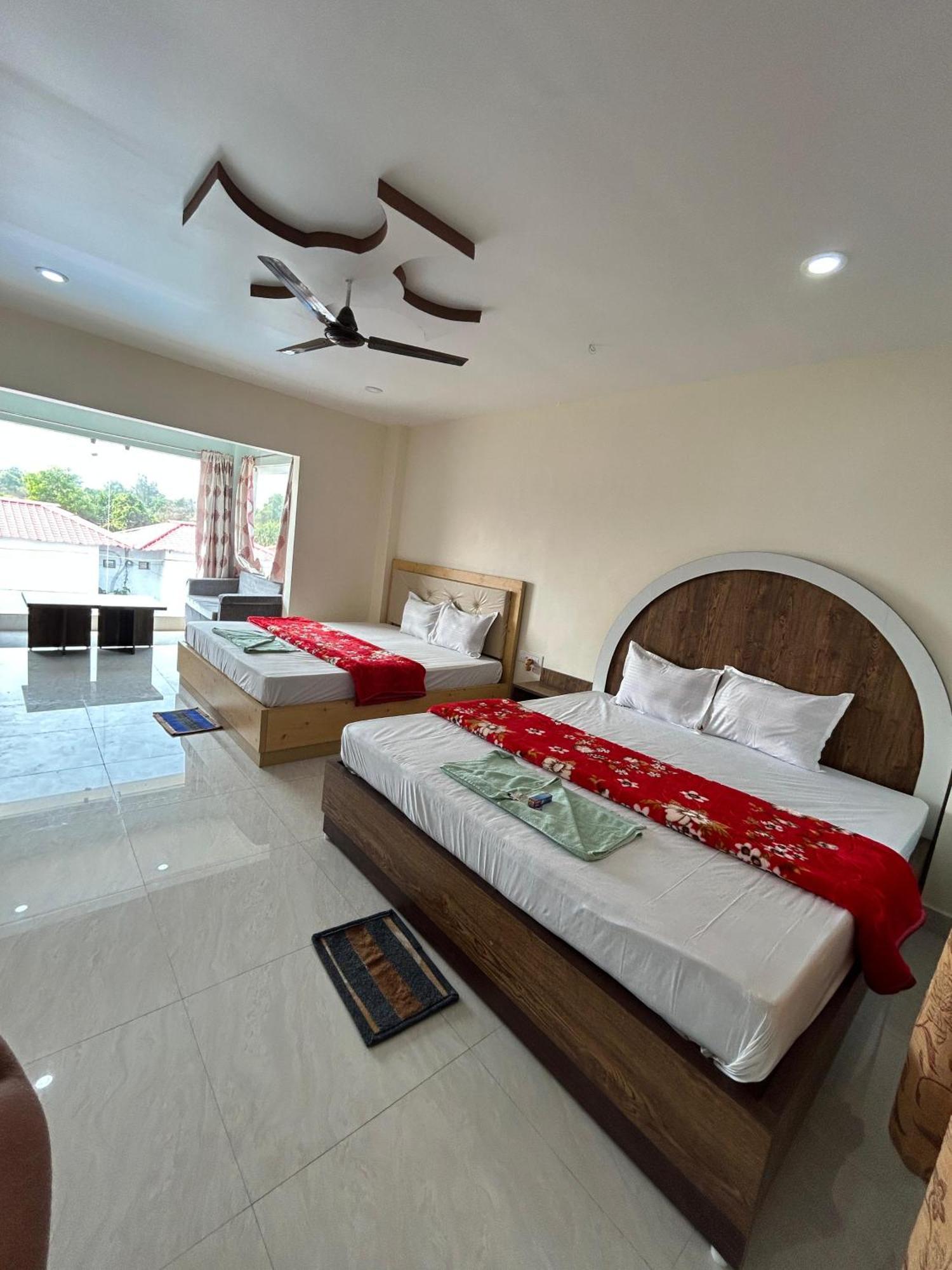 Prantik Hotel And Resorts Tajpur Dış mekan fotoğraf